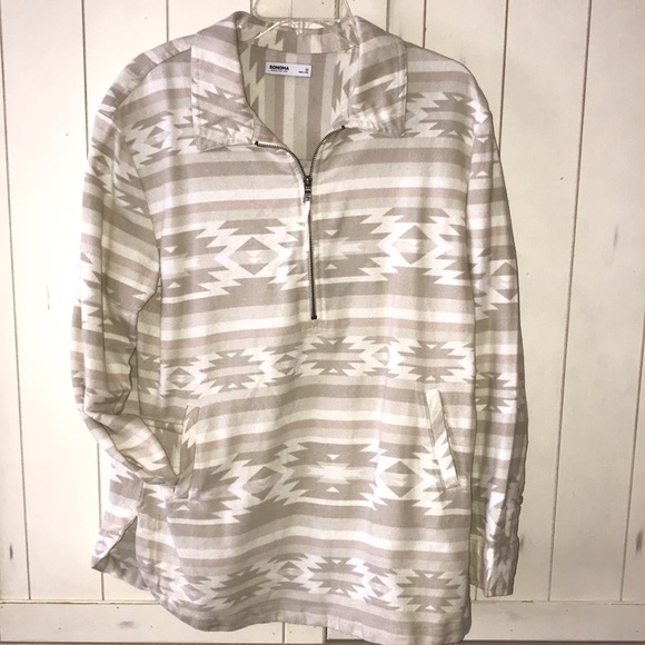 Aztec Pullover - Picture 2 of 7